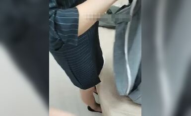 家政工作人员被男雇主硬上