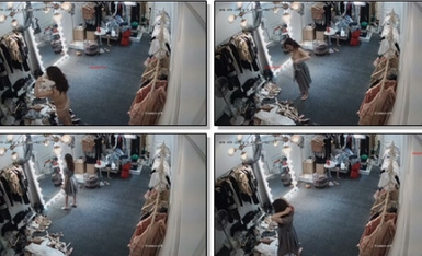 《监控 破解入侵极品》潮牌服装店真实记录风韵犹存气质老板娘日常试穿店内衣服一对车大灯太极品了看硬好几次完整版(1).