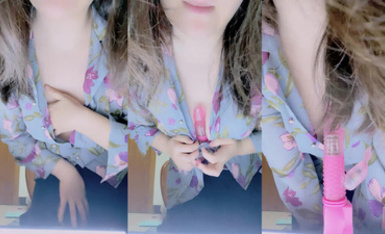 【夏璐璐】H漫畫女畫師邊畫邊發騷 (1)