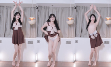 黏黏團子兔 NO.065 咬一口兔娘ovo 盒島400目標獎勵『flower』