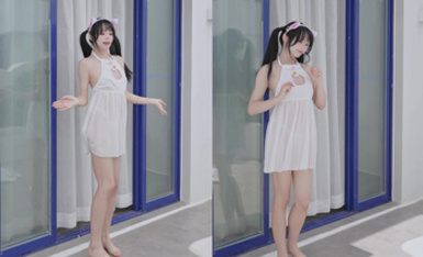 黏黏團子兔 NO.065 咬一口兔娘ovo 盒島600目標獎勵『bunny style』