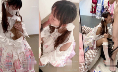 淫慾反差美少女【軟軟兔Lt774523412】軟萌小可愛樓道露出調教啪啪，大長腿美少女清純與風騷並存 誰不喜歡這么主動的小騷母狗呢？