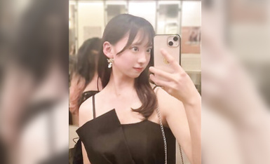 【エロライブチャット】ＳＳＳ級上物自撮り女子が色々エチエチな姿を見せる！密着スーツのスパ◯ダーマンコスや脱衣シーンなどある続きの後半！第二弾完結編だぞ！