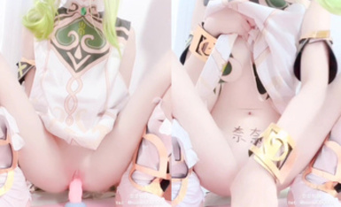 推特極致反差蘿莉【小靈醬】自摸插穴 BB超粉嫩 各種COS合集 (4)