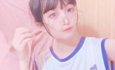 野原小年福利自拍